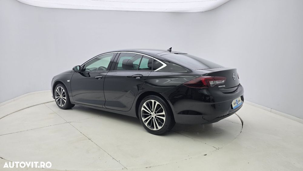 Opel Insignia - 8