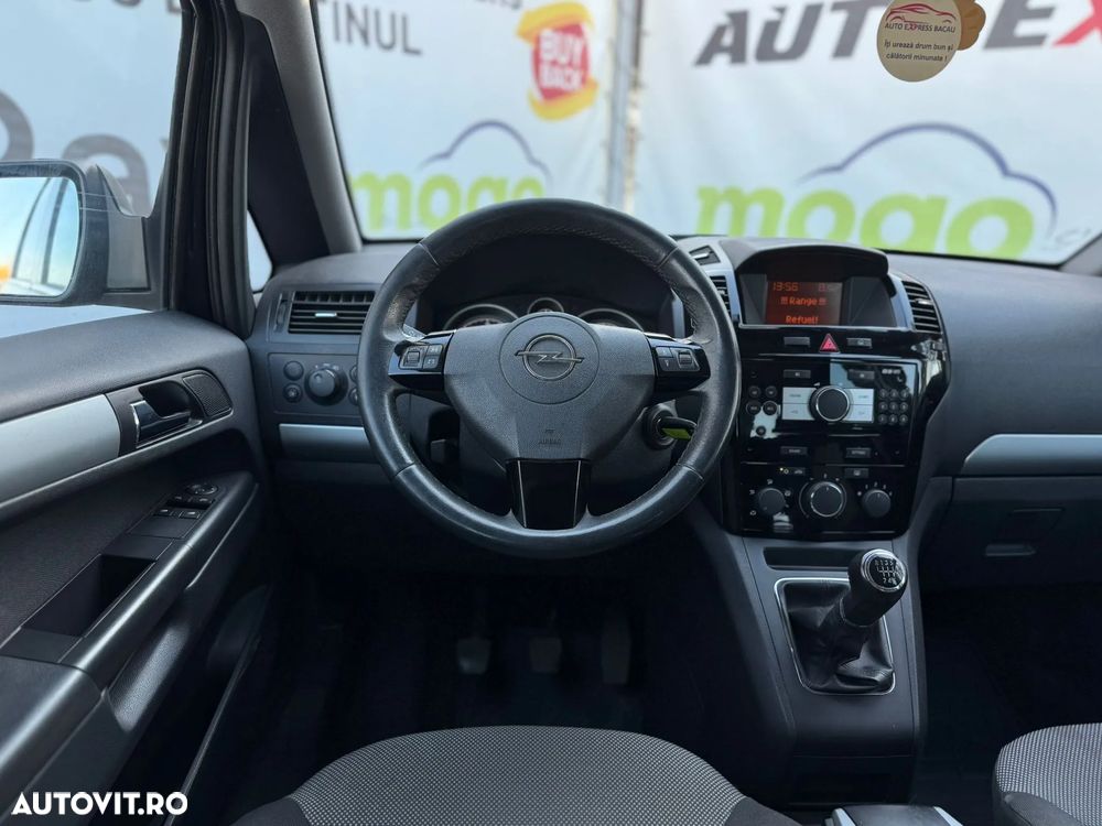 Opel Zafira - 29