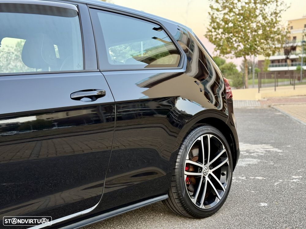 VW Golf 2.0 TDi GTD - 5