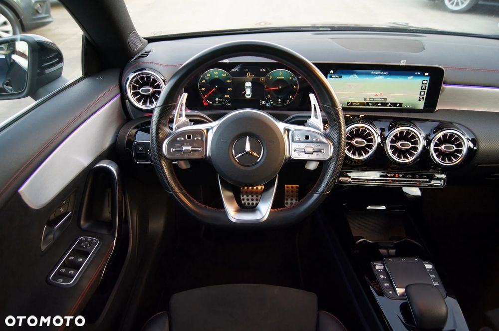 Mercedes-Benz CLA 200 d 8G-DCT AMG Line Advanced Plus - 12