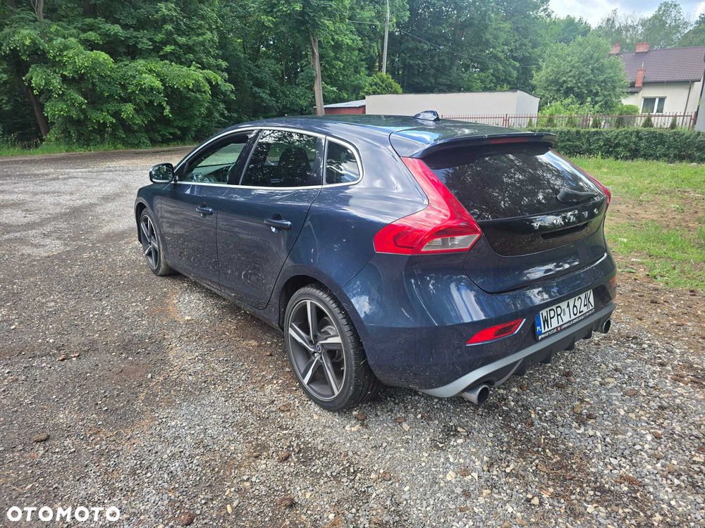 Volvo V40 - 4