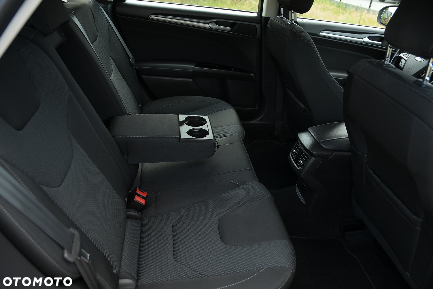 Ford Mondeo 2.0 TDCi Titanium PowerShift - 20