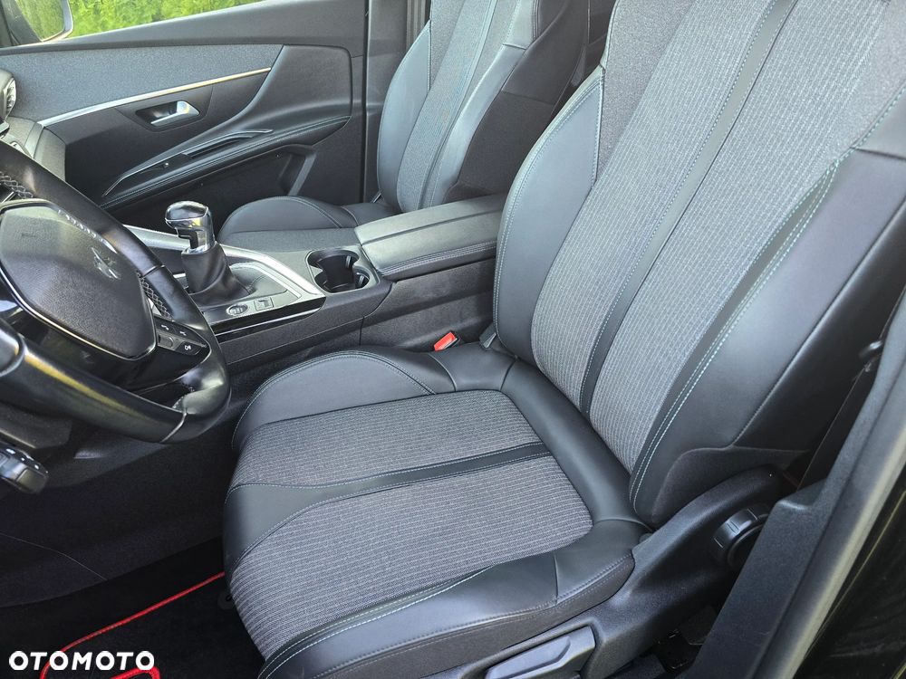 Peugeot 5008 BlueHDi 130 Allure Pack - 11