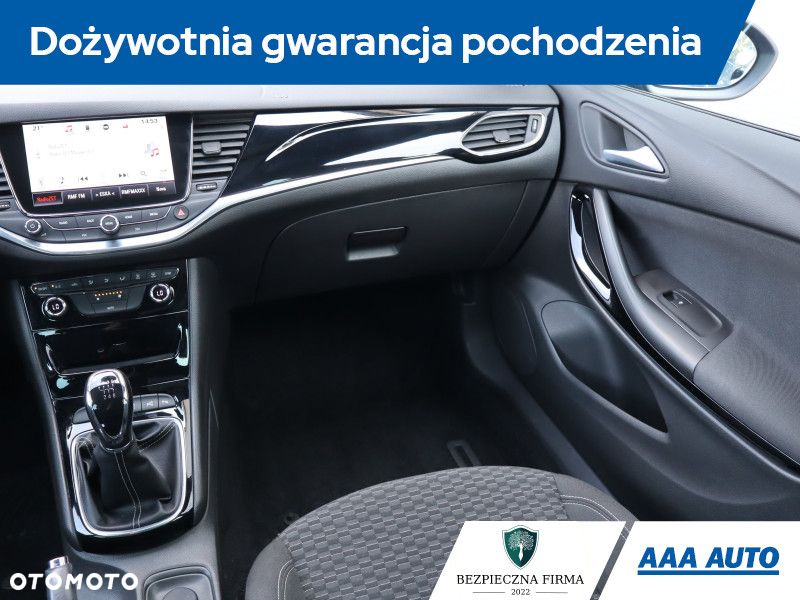 Opel Astra - 9