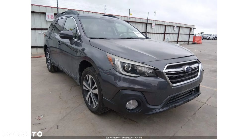 Subaru Outback - 1