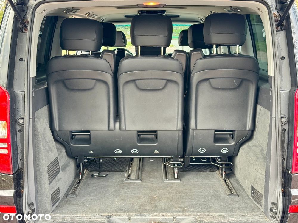 Mercedes-Benz Viano - 24