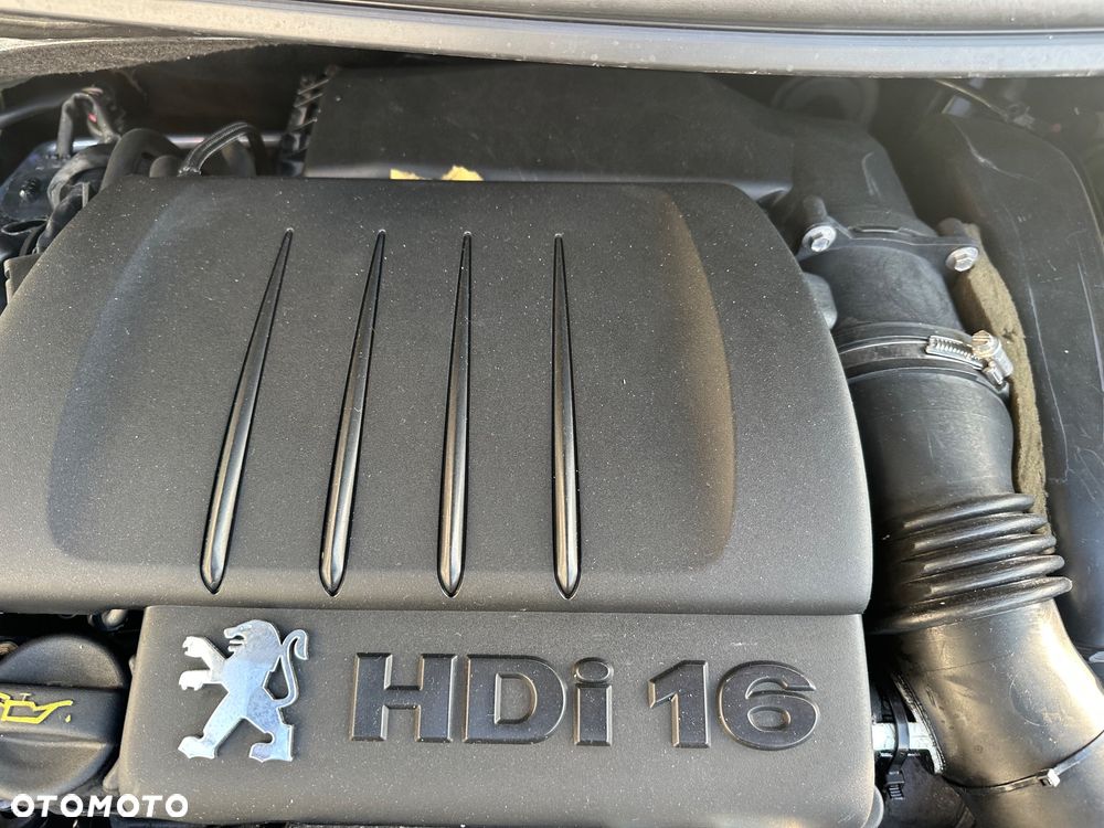 Peugeot 207 SW HDi FAP 90 (Blue Lion) Sport - 14