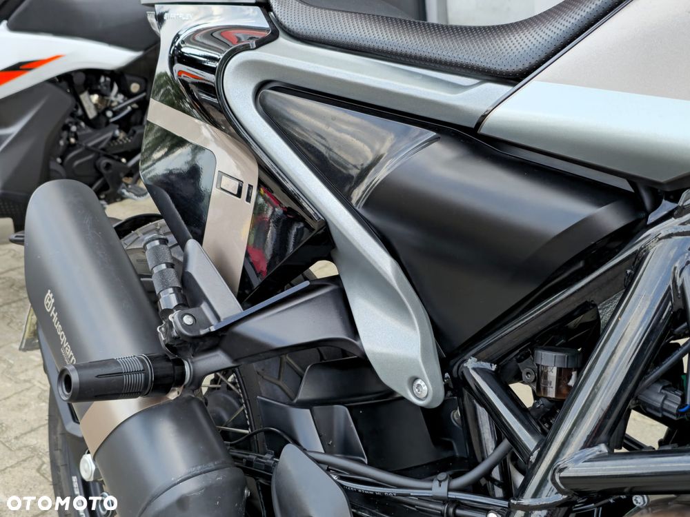 Husqvarna Svartpilen - 14