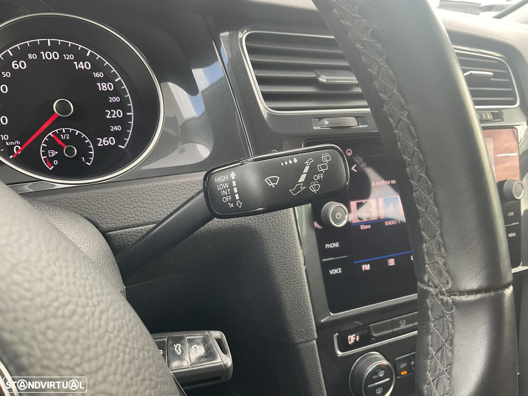 VW Golf 1.0 TSI Trendline Pack - 38