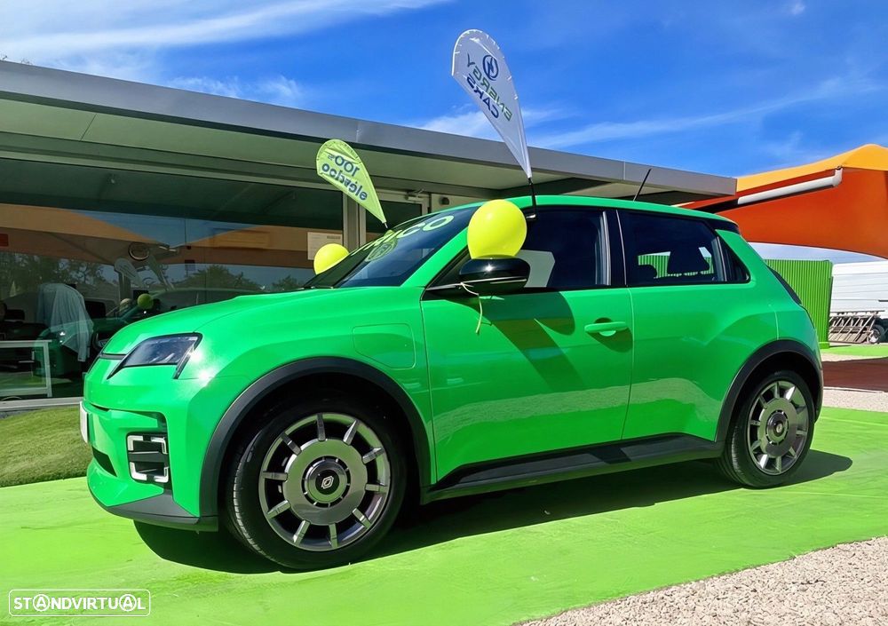 Renault 5 E-Tech 40 kWh Evolution Autonomia Urbana - 4