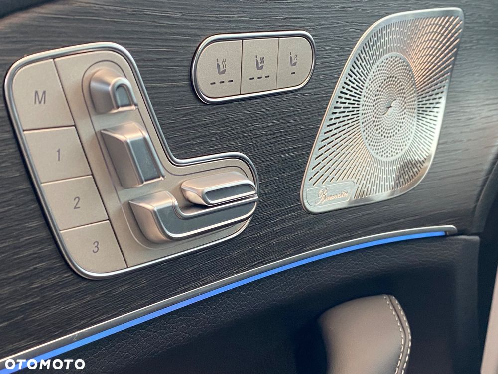 Mercedes-Benz GLS - 9