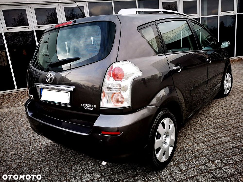 Toyota Corolla Verso 1.8 Edition - 3