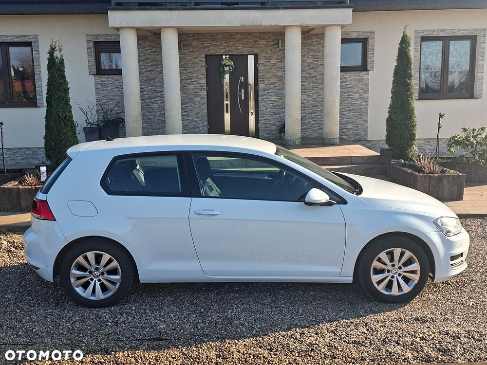 Volkswagen Golf 1.6 TDI BlueMotion Comfortline - 5