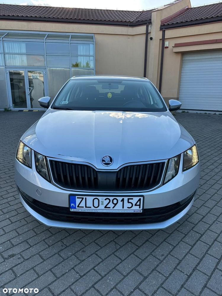 Skoda Octavia 1.6 TDI Active - 8