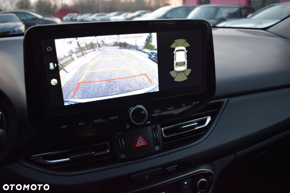 Hyundai i30 1.5 T-GDI 48V-Hybrid DCT Prime - 8