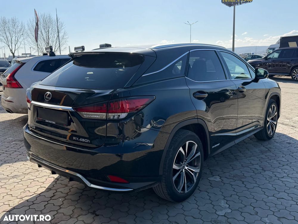 Lexus Seria RX - 16