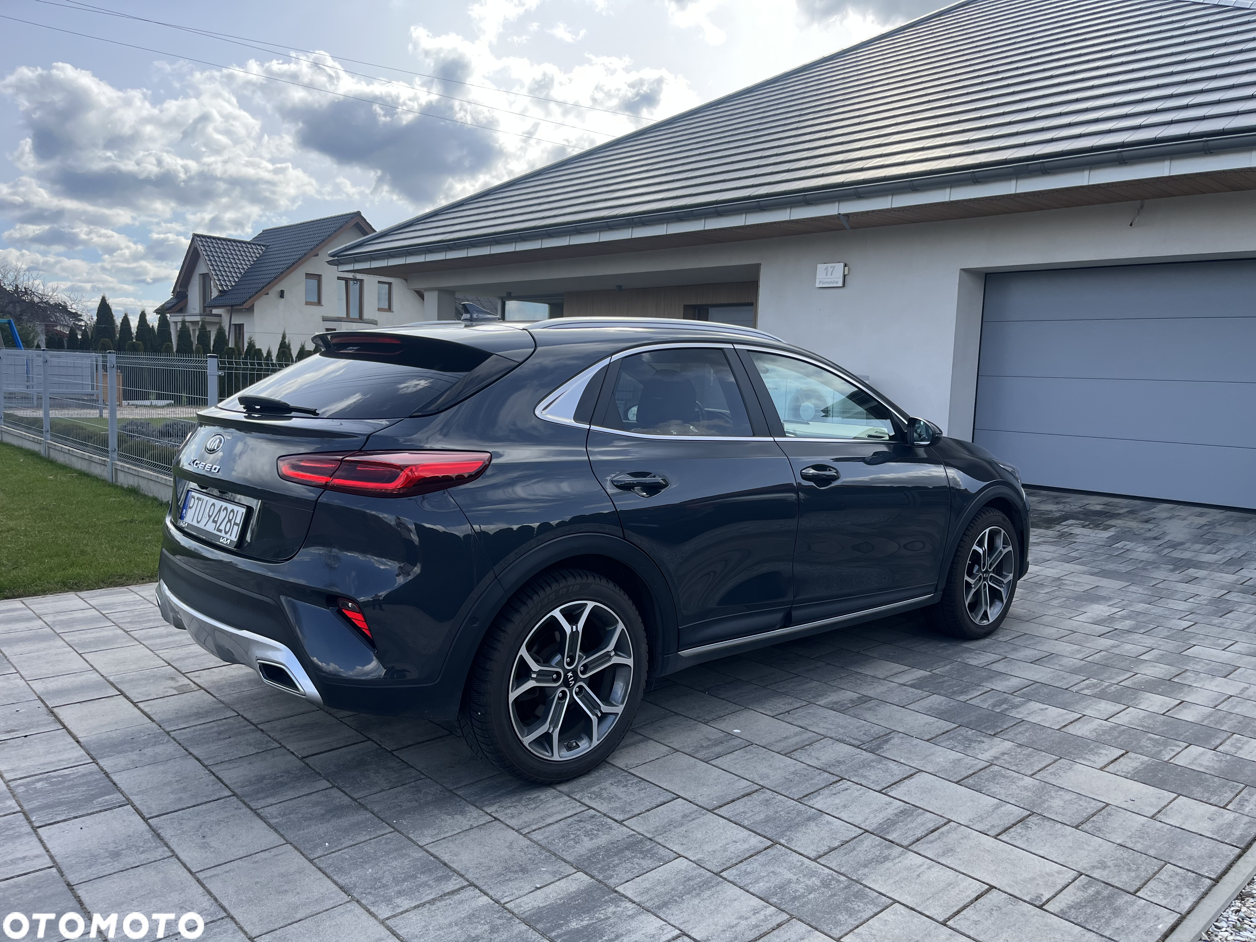 Kia XCeed 1.6 GDI PHEV L Business Line DCT - 4