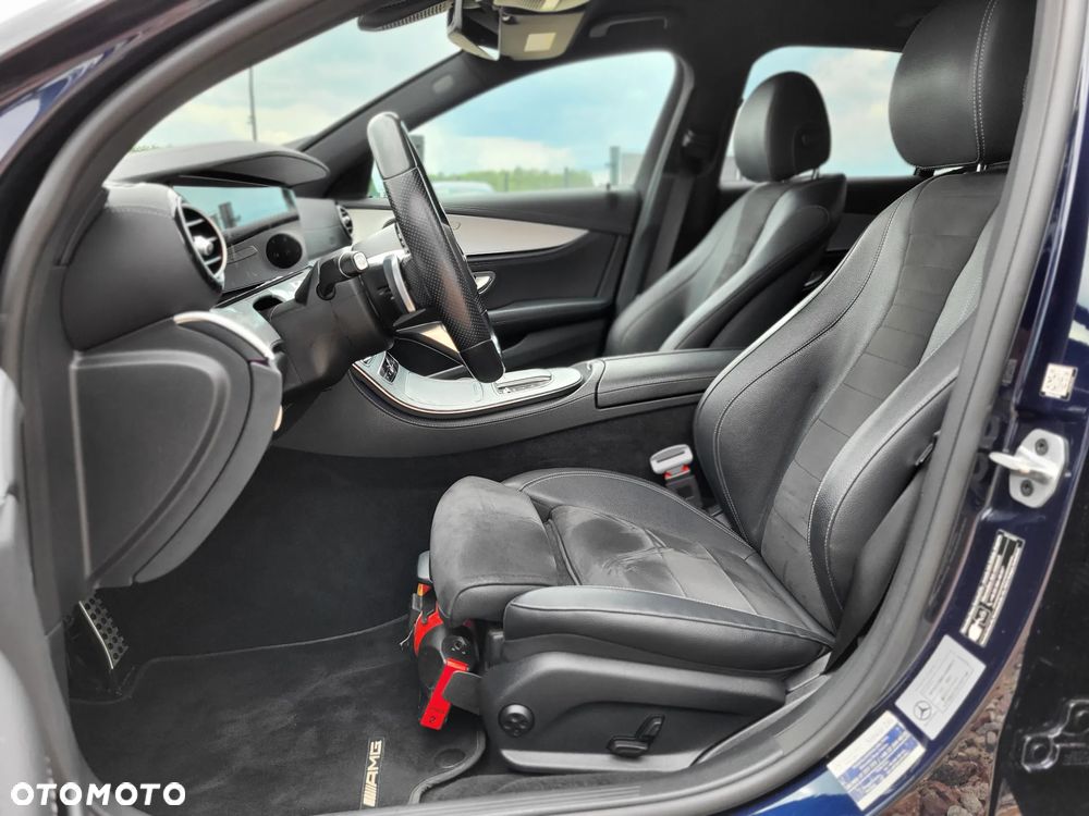 Mercedes-Benz Klasa E 220 d 4-Matic AMG - 22