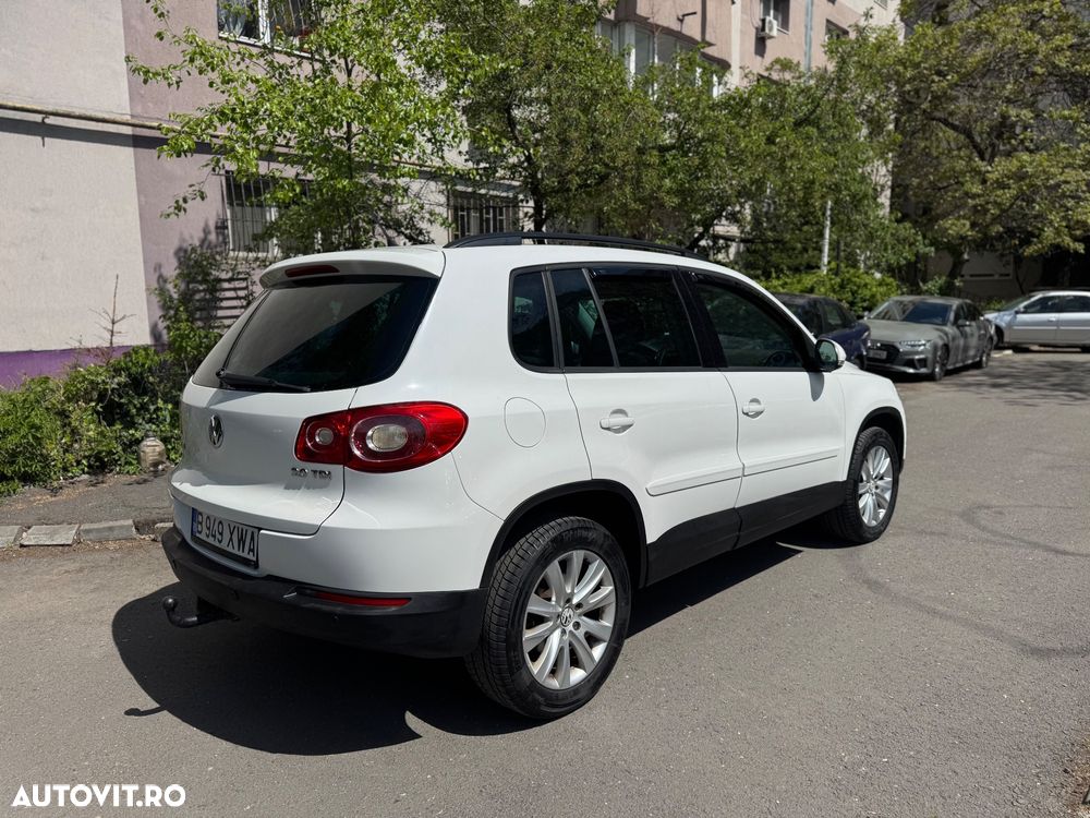 Volkswagen Tiguan 2.0 TDI CR DPF 4Motion DSG Track&Field - 4