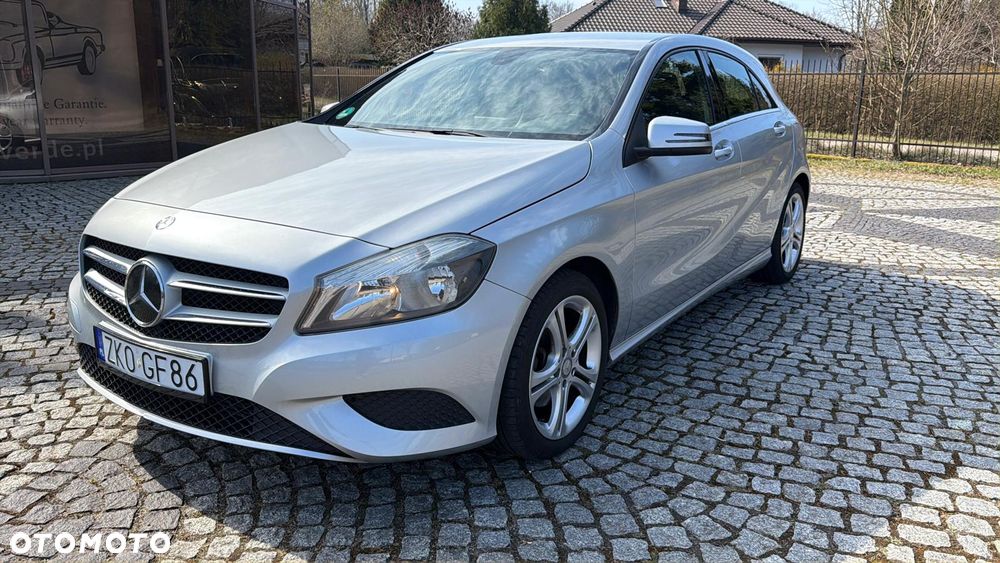 Mercedes-Benz Klasa A 180 (BlueEFFICIENCY) - 12