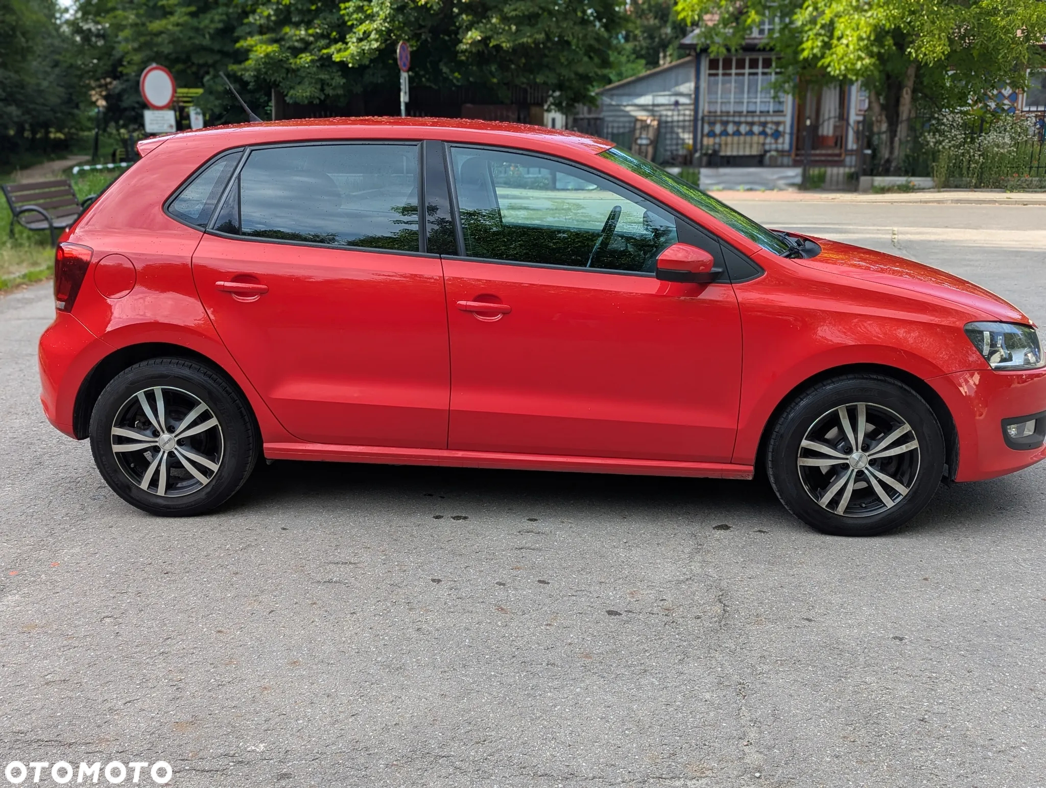 Volkswagen Polo 1.4 16V Comfortline - 4