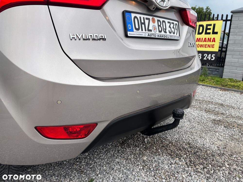 Hyundai ix20 - 22