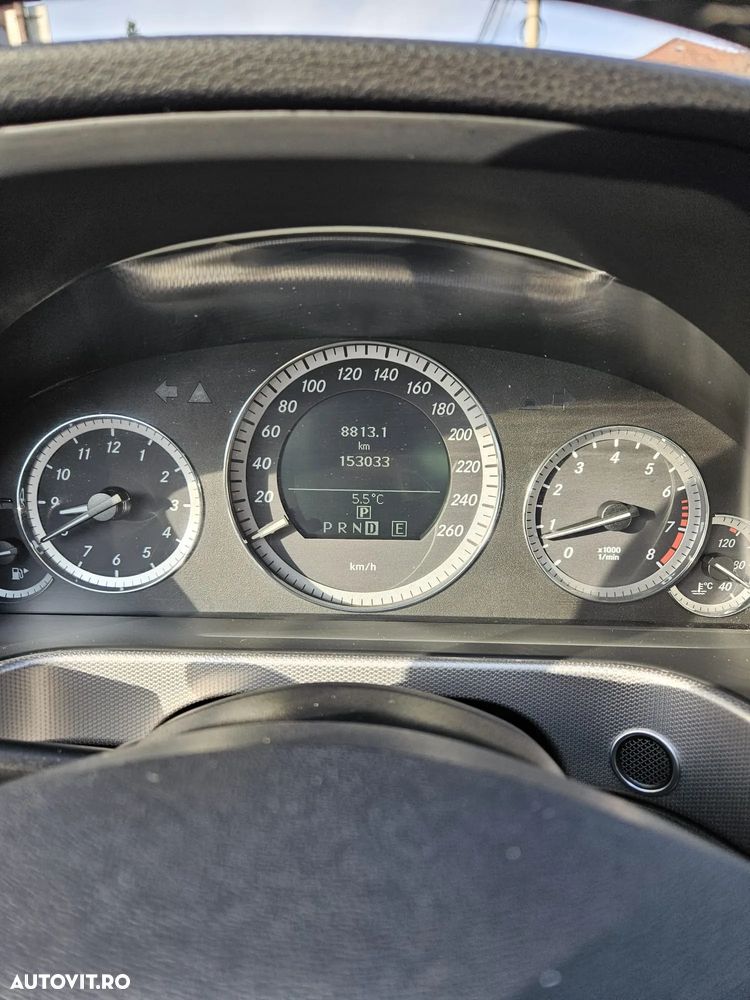 Mercedes-Benz E 200 CGI BlueEFFICIENCY 7G-TRONIC Avantgarde - 10