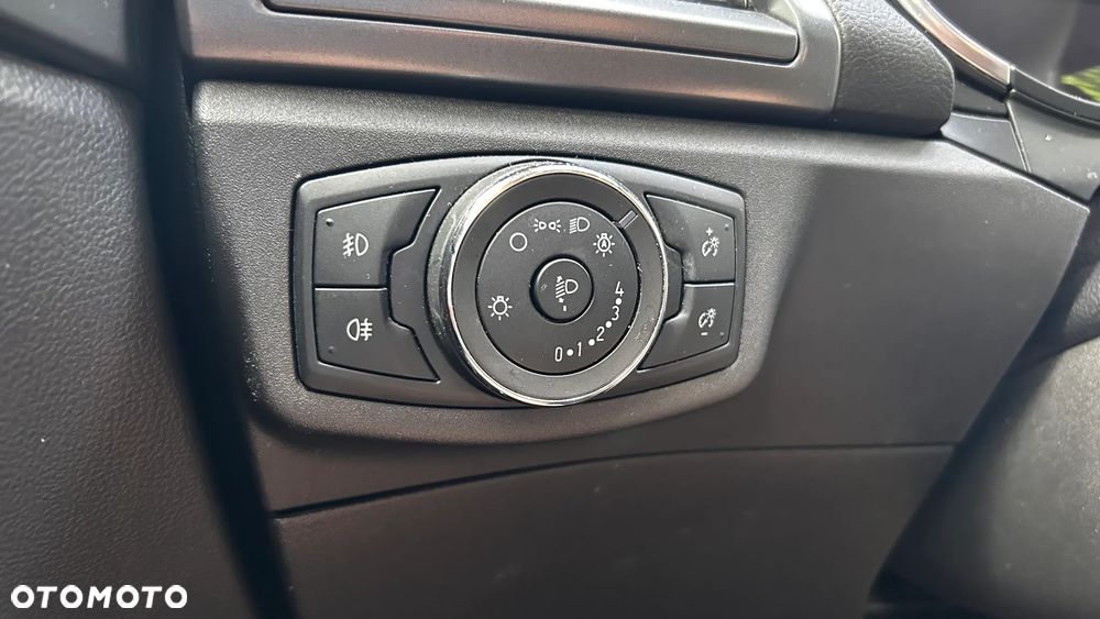 Ford Mondeo 2.0 TDCi Titanium PowerShift - 15