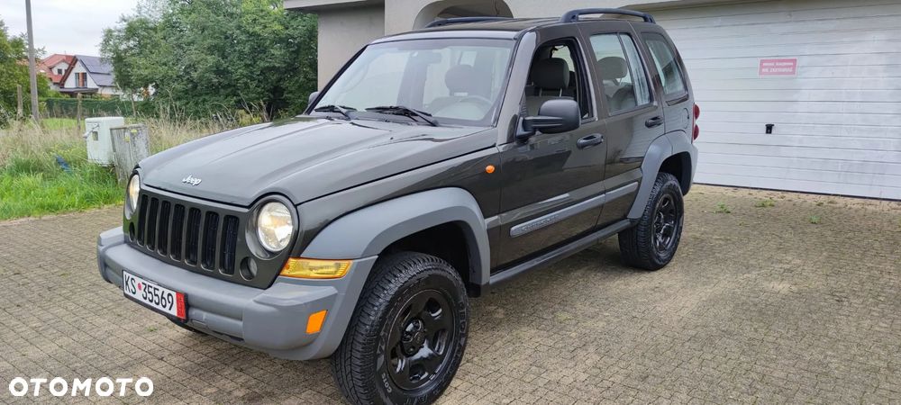 Jeep Cherokee 2.4 Sport - 4