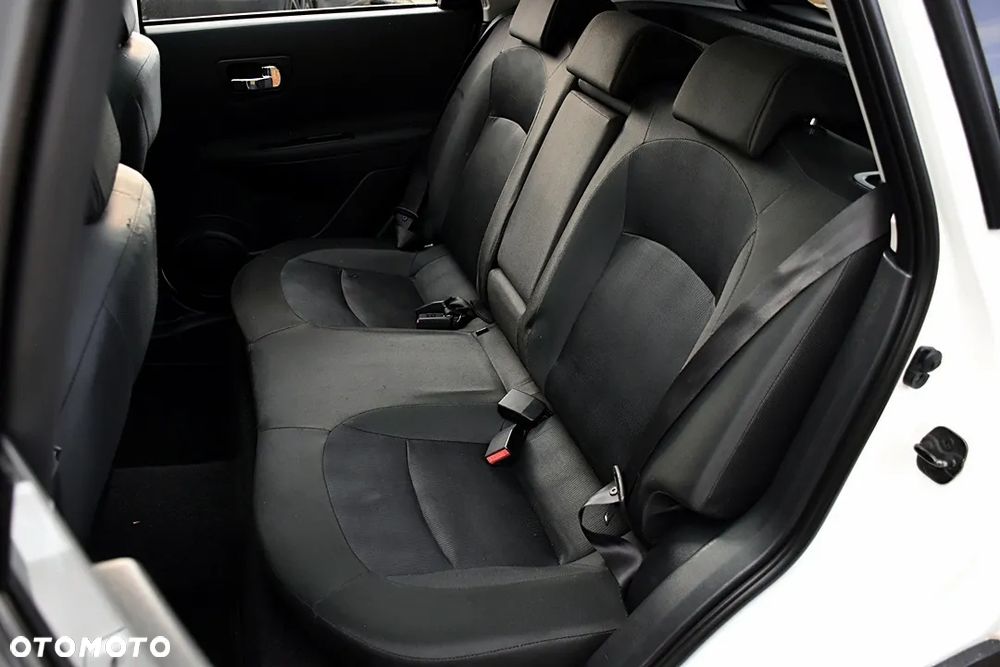 Nissan Qashqai 1.6 I-Way - 33