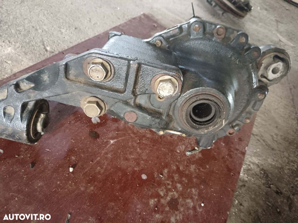 Grup diferential fata Land Rover Discovery 4 3.0 D CH223017AB RAPORT 3.21 - 2