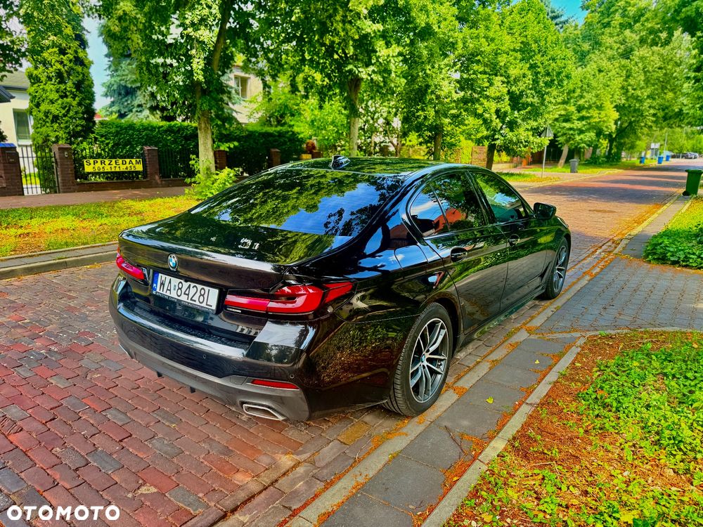 BMW Seria 5 520d xDrive mHEV M Sport sport - 4