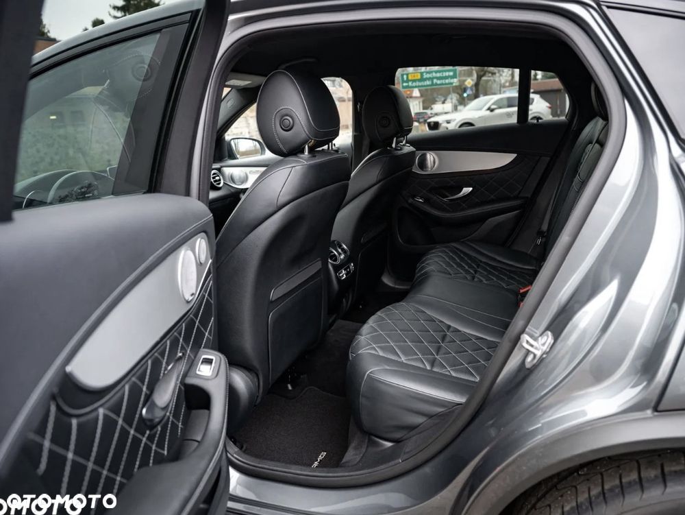 Mercedes-Benz GLC AMG 63 4-Matic+ - 11