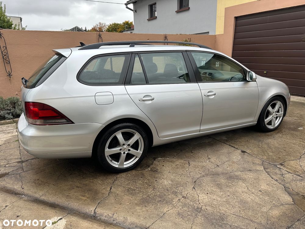 Volkswagen Golf 1.6 TDI 4Motion BlueMotion Technology Comfortline - 8