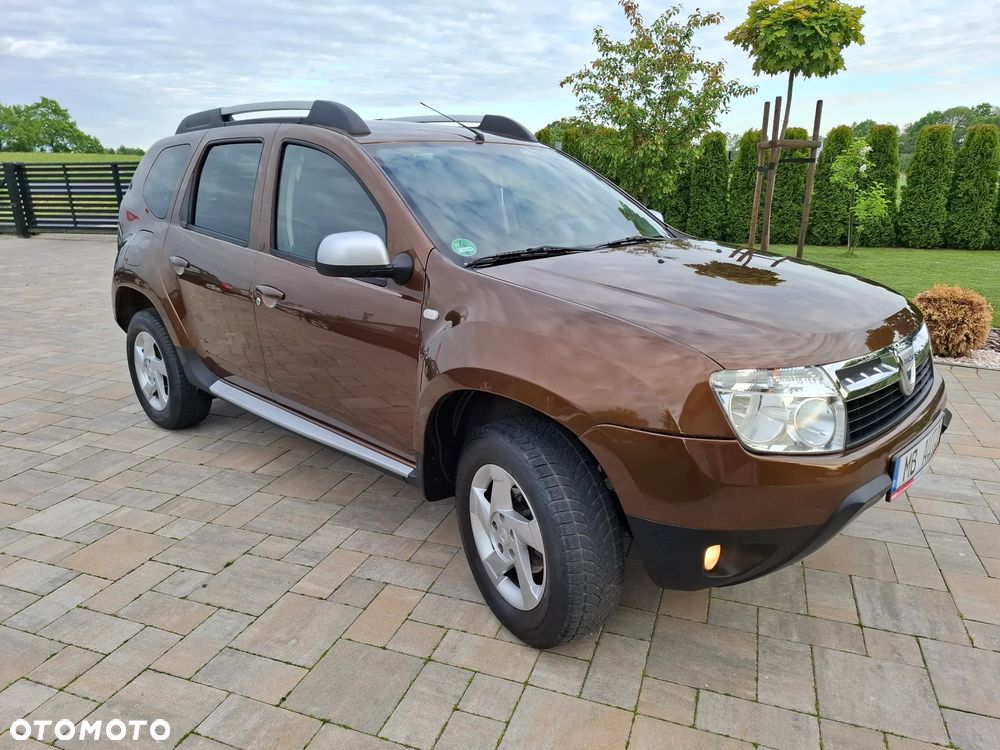 Dacia Duster 1.6 16V 105 4x2 Celebration - 27