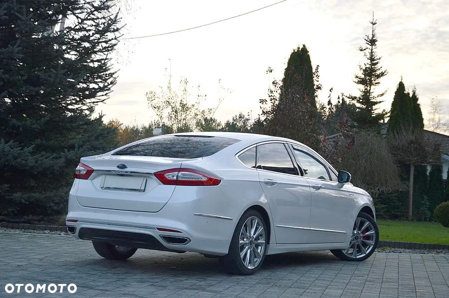 Ford Mondeo 2.0 EcoBoost Start-Stopp Autom Vignale - 15