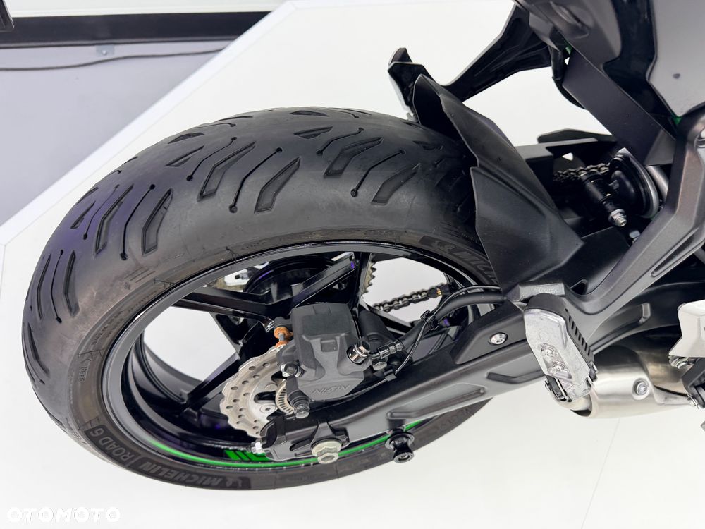 Kawasaki Z 650 - 27