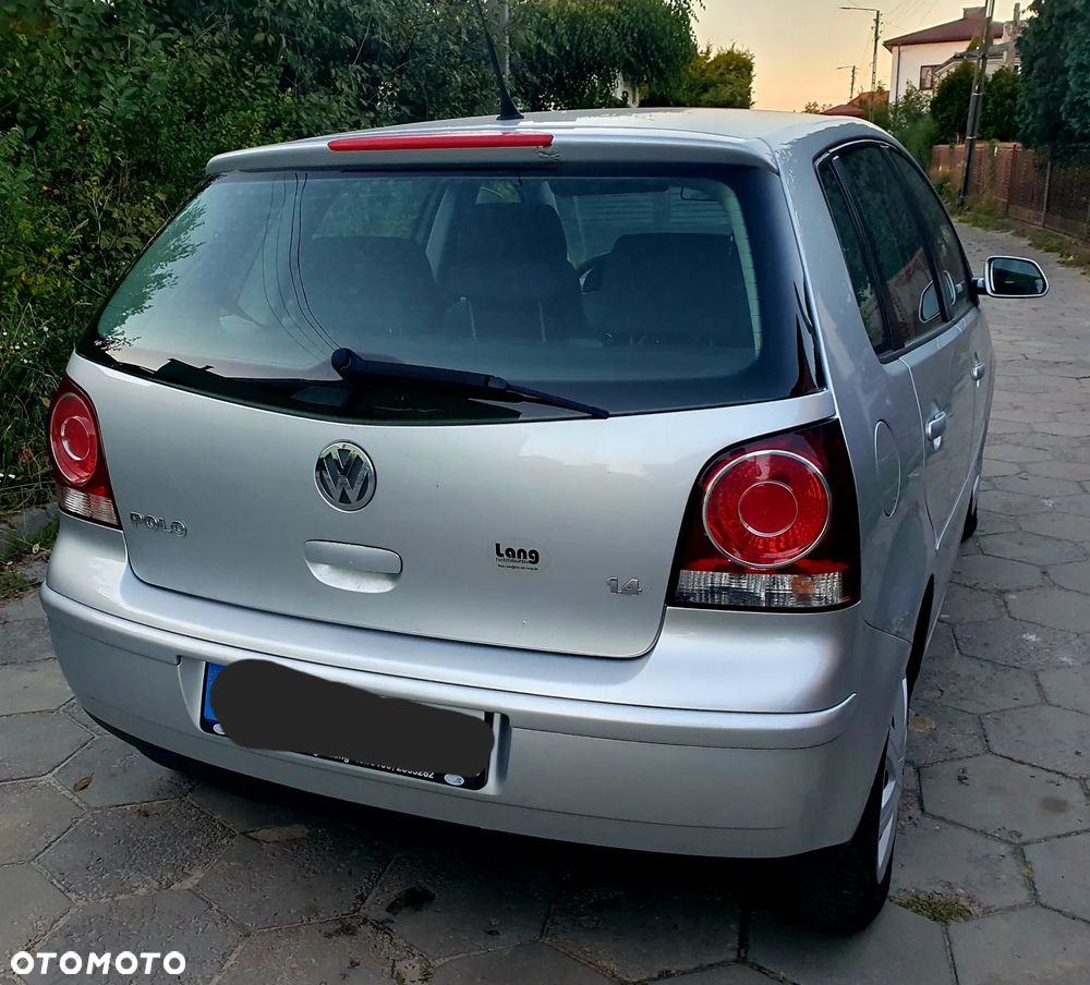 Volkswagen Polo 1.4 16V Comfortline - 3