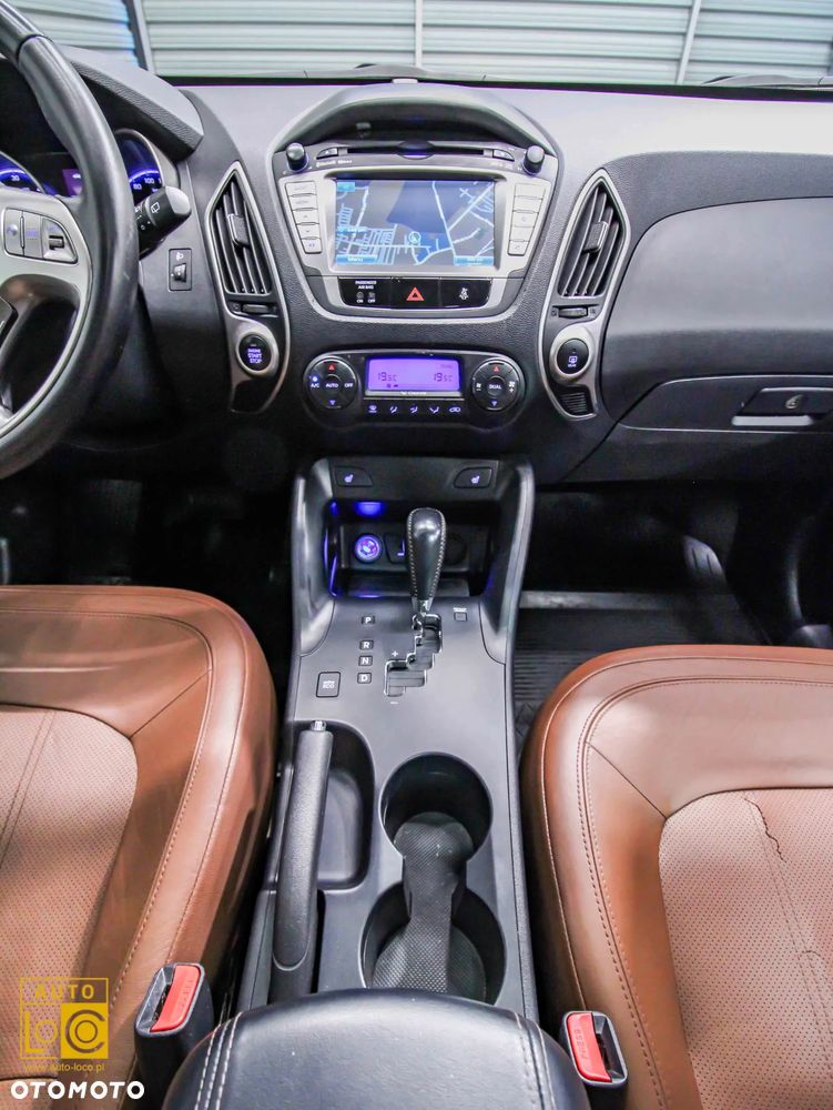 Hyundai ix35 2.0 CRDi 4WD Automatik Premium - 17