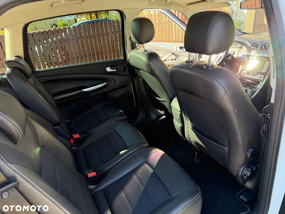 Ford S-Max 2.0 TDCi DPF Titanium X - 12