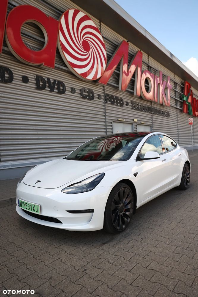 Tesla Model 3 - 15