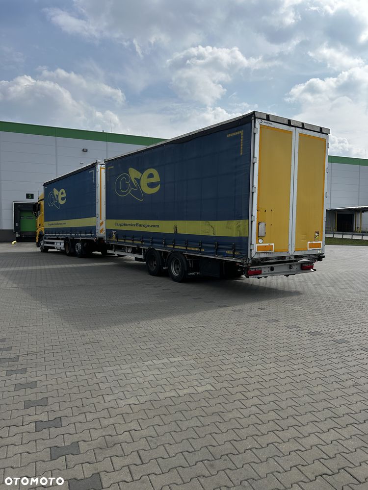 Mercedes-Benz Actros - 6