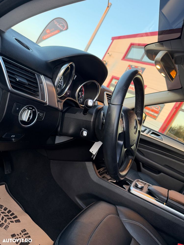 Mercedes-Benz ML 250 BlueTEC 4MATIC 7G-TRONIC - 12