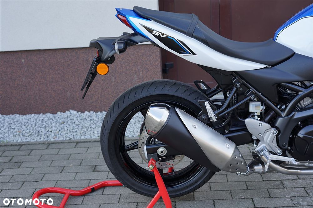 Suzuki SV - 5