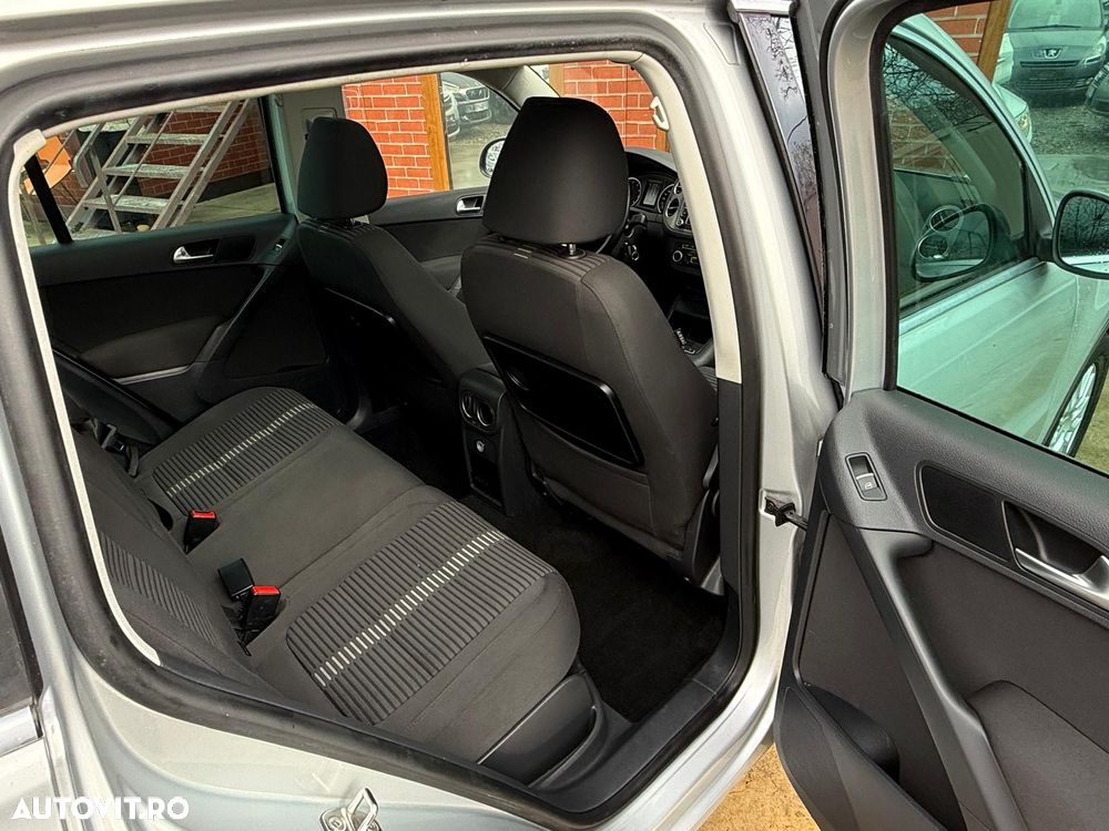 Volkswagen Tiguan - 25
