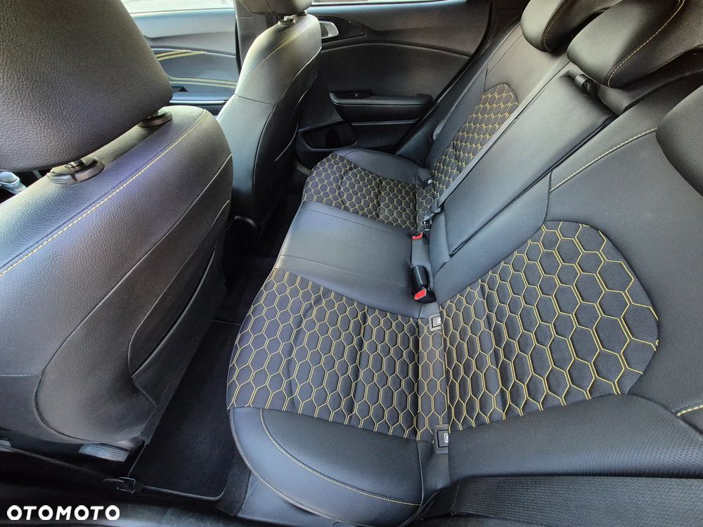 Kia XCeed 1.4 T-GDI OPF DCT7 LAUNCH EDITION - 15