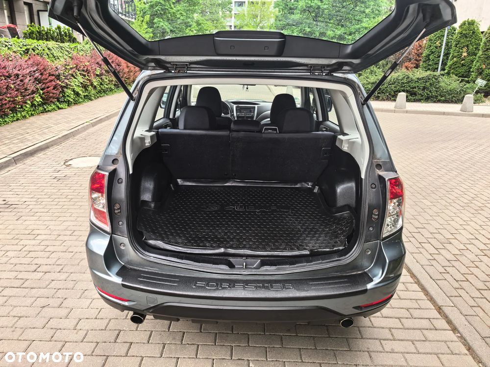Subaru Forester 2.0D XC 000 Euro5 - 6