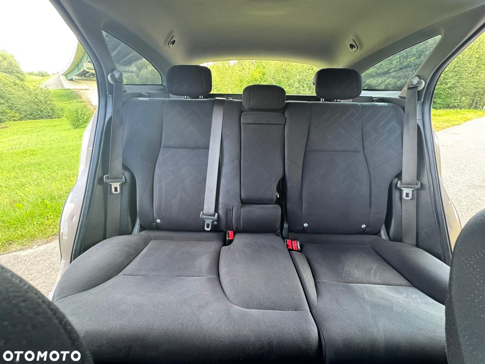 Honda Civic Tourer 1.8 i-VTEC Automatik Style Edition - 25