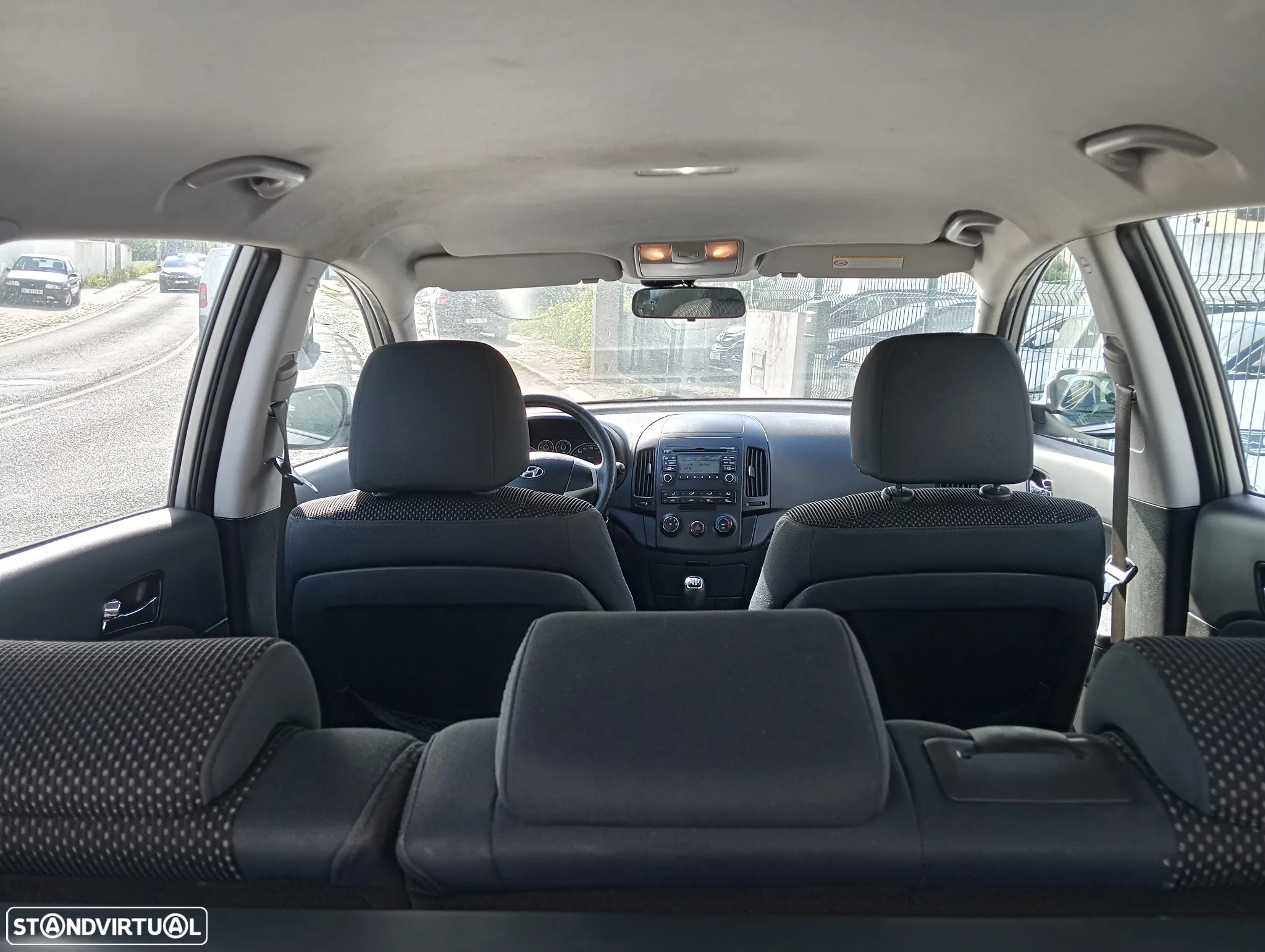 Hyundai i30 CW - 16