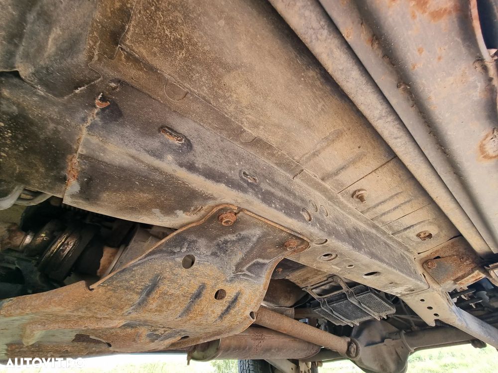 Jeep Grand Cherokee 2.7 CRD Overland - 13